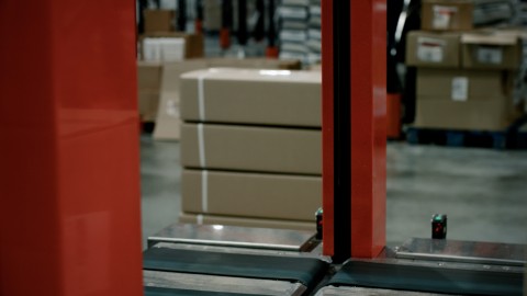 Warehouse Packing Line - Clip 13