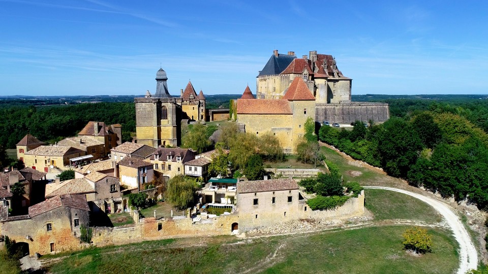 Iconic Villages of France - Clip 4