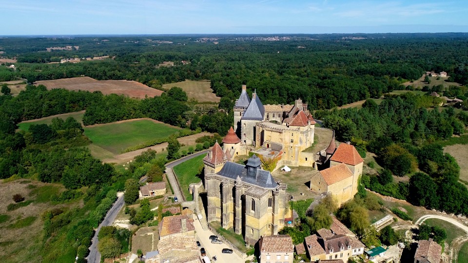 Iconic Villages of France - Clip 13