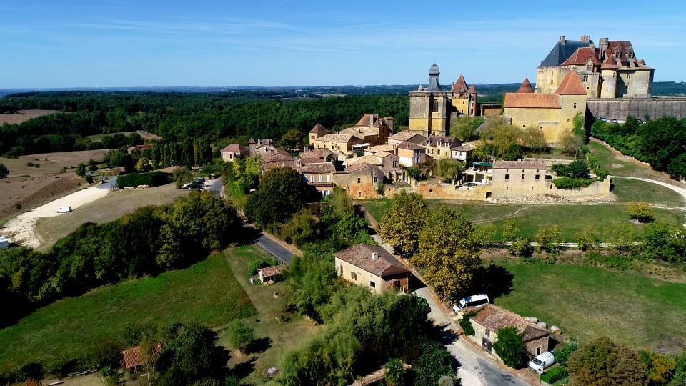 Iconic Villages of France - Clip 32