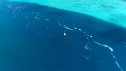Aerial French Polynesia - Clip 108