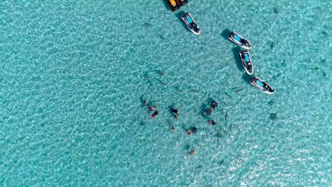 Aerial French Polynesia - Clip 195