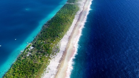 Aerial French Polynesia - Clip 203