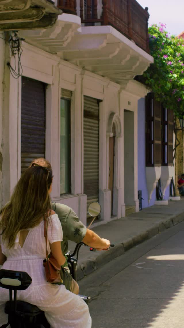 Cartagena - Clip 4